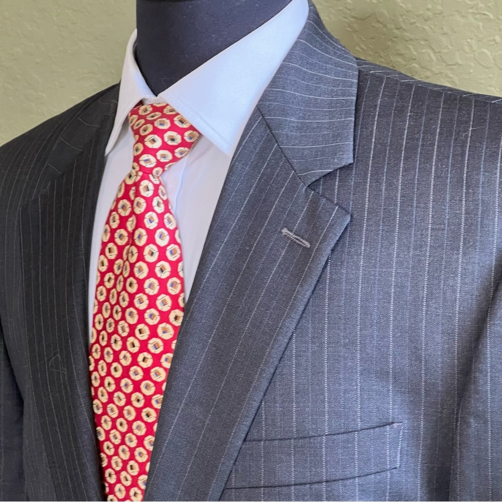 Ralph Lauren Dark Gray Blue and White Pinstripe Wool Suit Size 42R - Picture 4 of 15